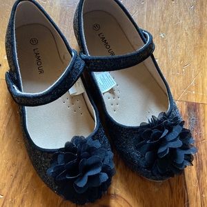 L’Amour black sparkle flats